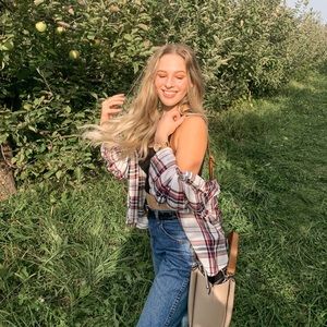 Meet your Posher, Miranda